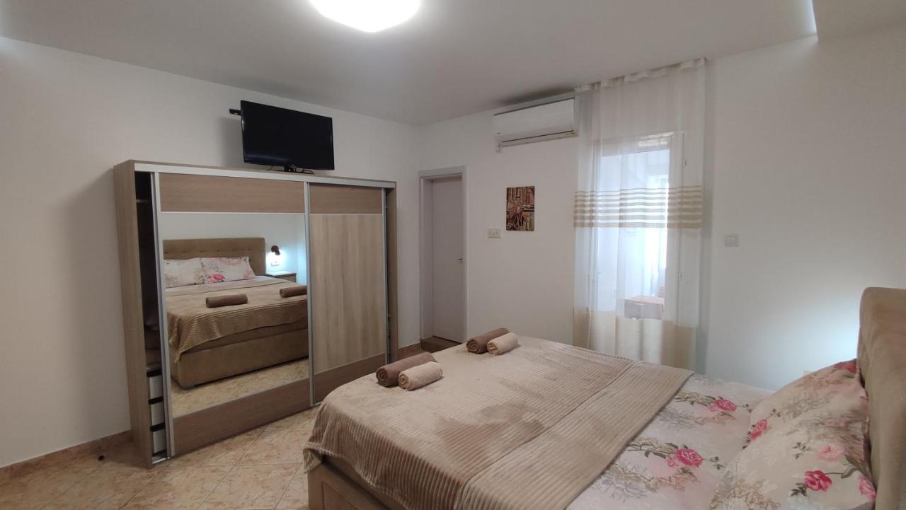 Apartments Familia 부드바 외부 사진